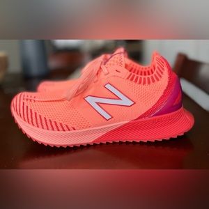 New Balance FuelCell Echo Sneakers